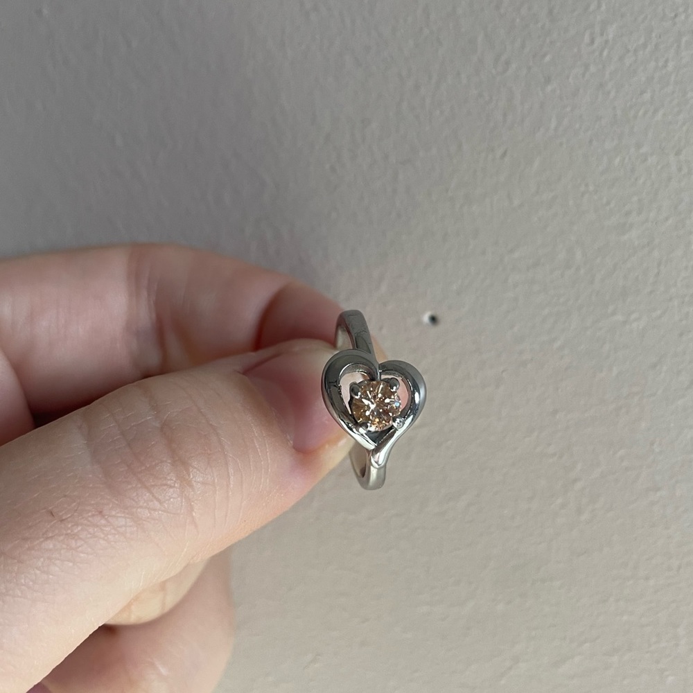 NWOT heart ring